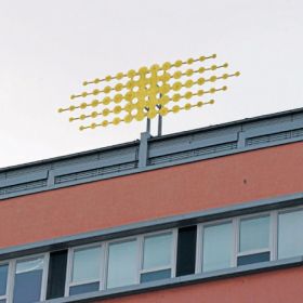 Erstrahlt wieder in der Morgensonne: Die „Kornkreiskrone“. Foto: Renate Hoyer